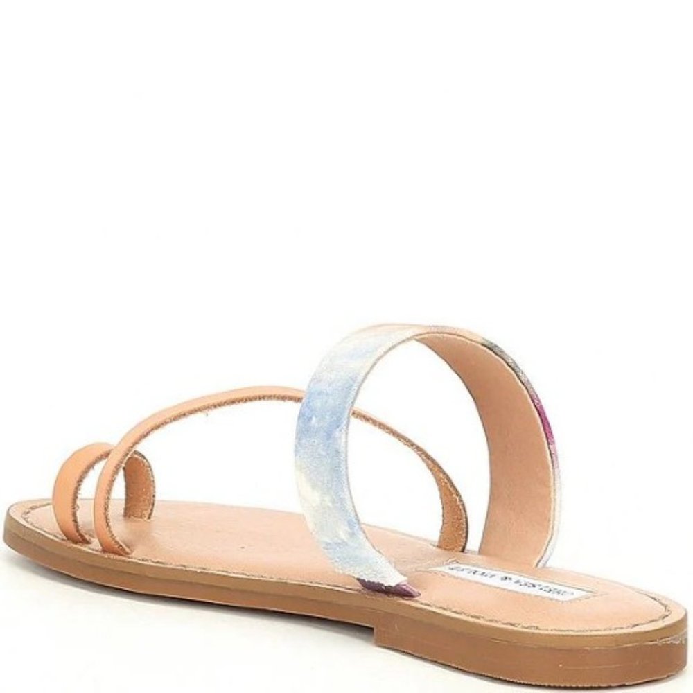 Chelsea & Violet Bling Tie Dye Toe Ring Sandals - Picture 3 of 4